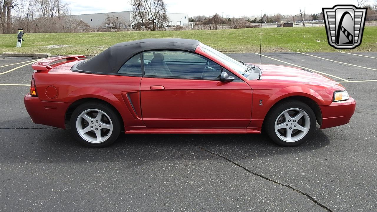 2001 Ford Mustang