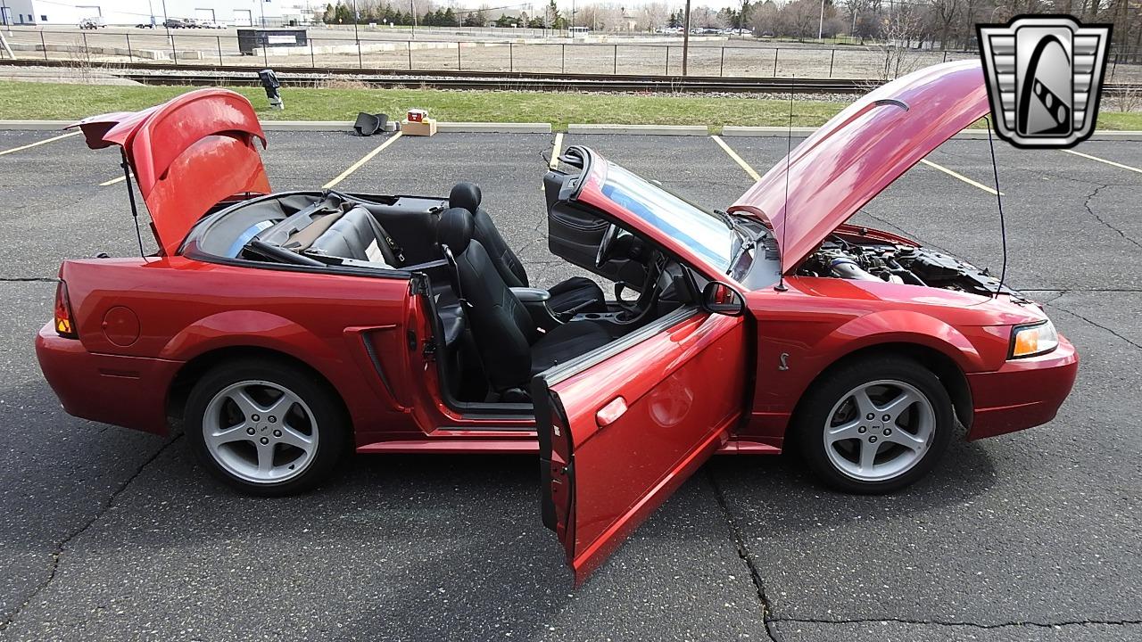 2001 Ford Mustang