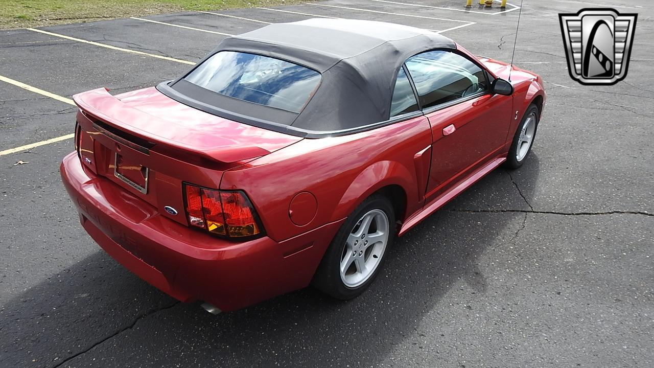 2001 Ford Mustang