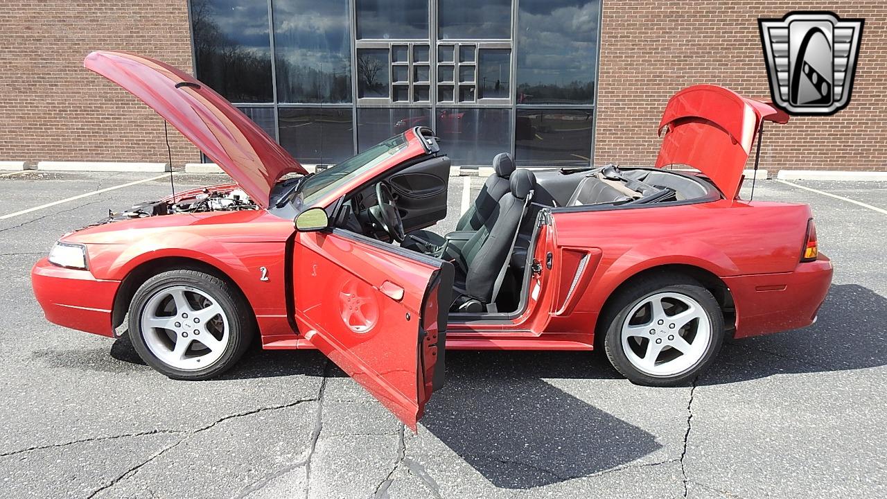 2001 Ford Mustang