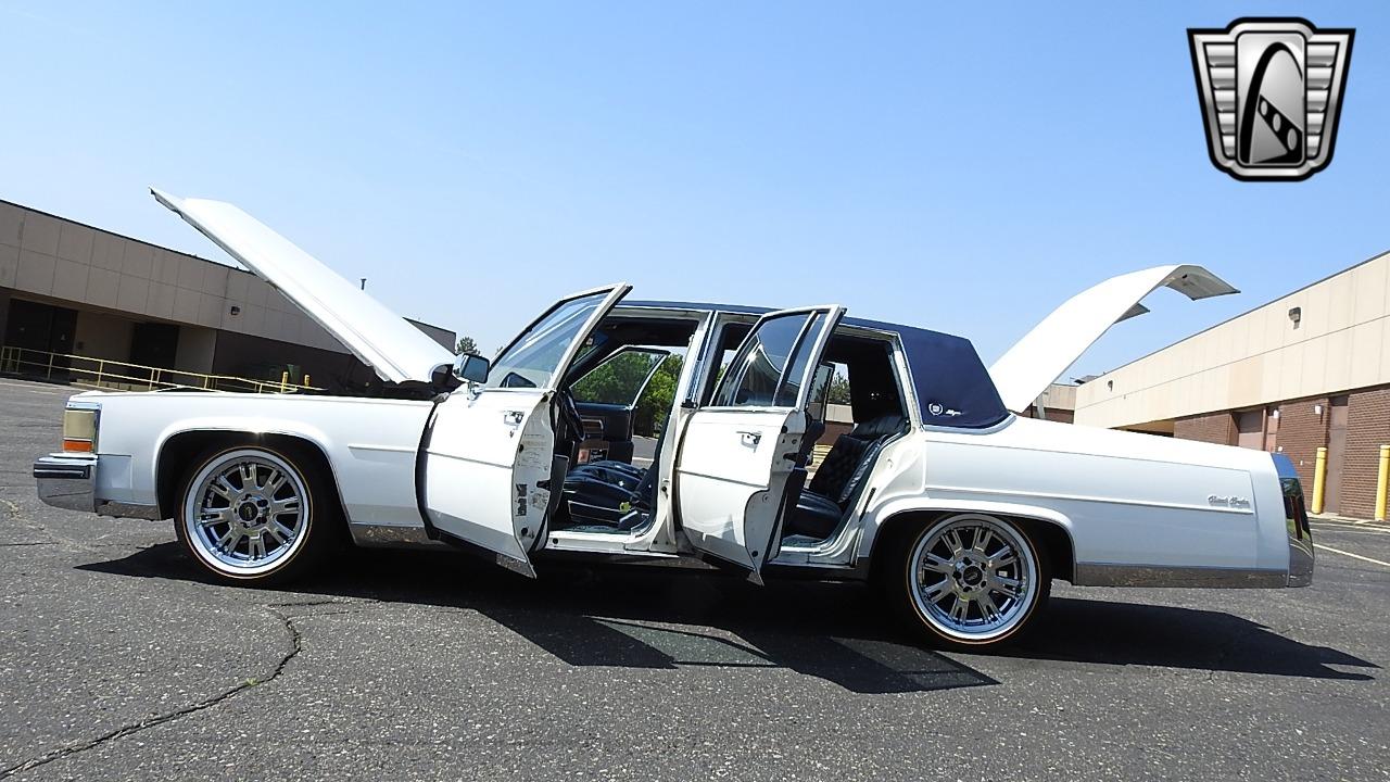 1985 Cadillac Fleetwood