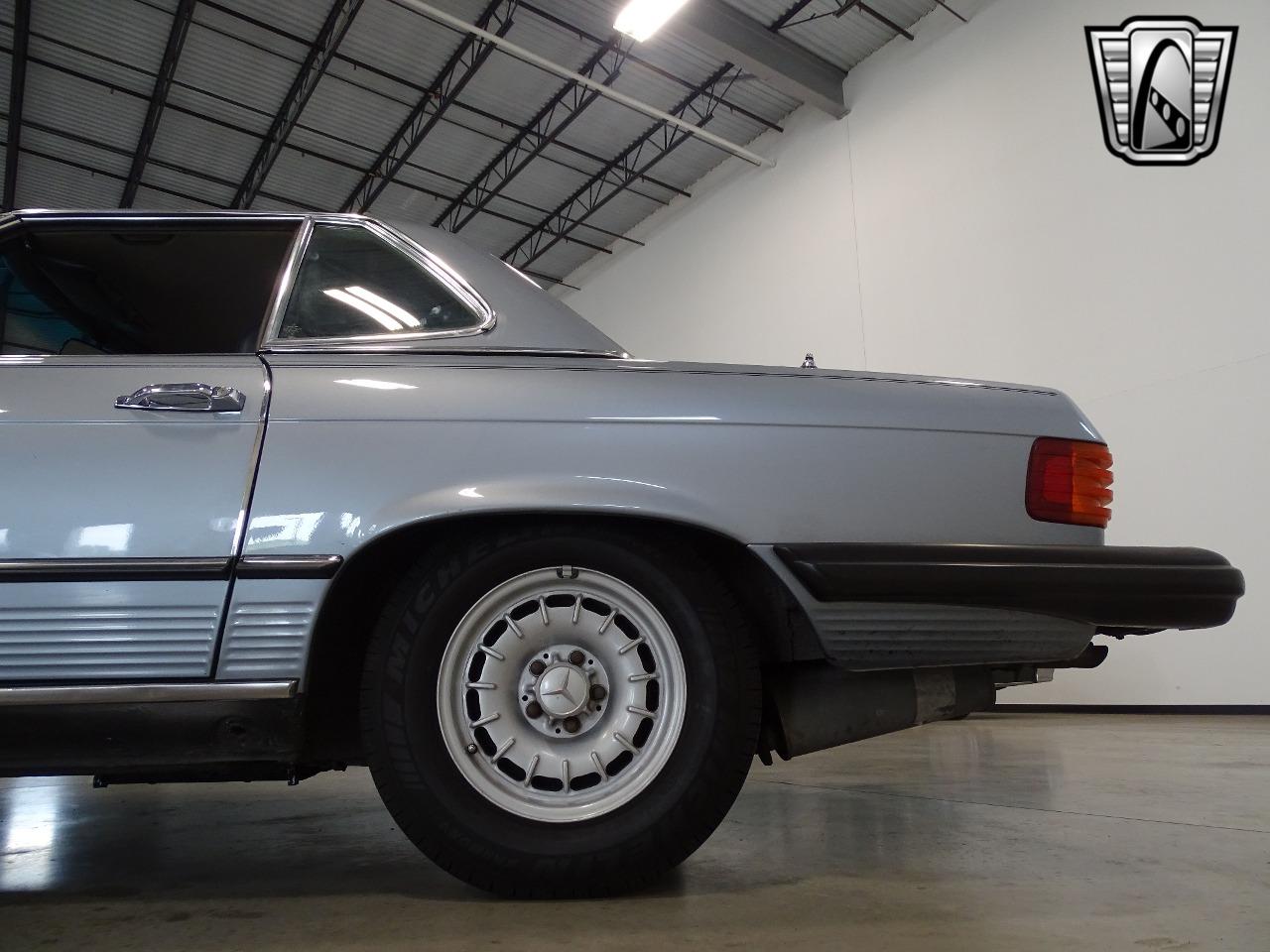 1983 Mercedes - Benz 380SL