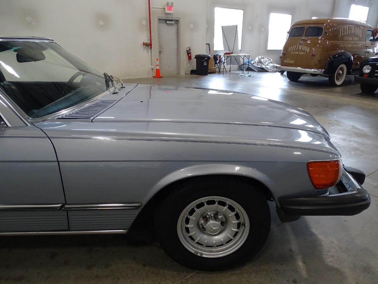 1983 Mercedes - Benz 380SL