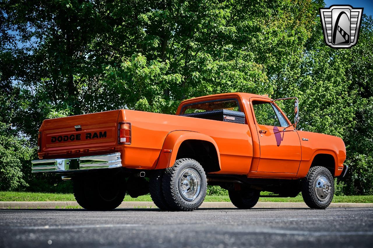 1973 Dodge Power Wagon