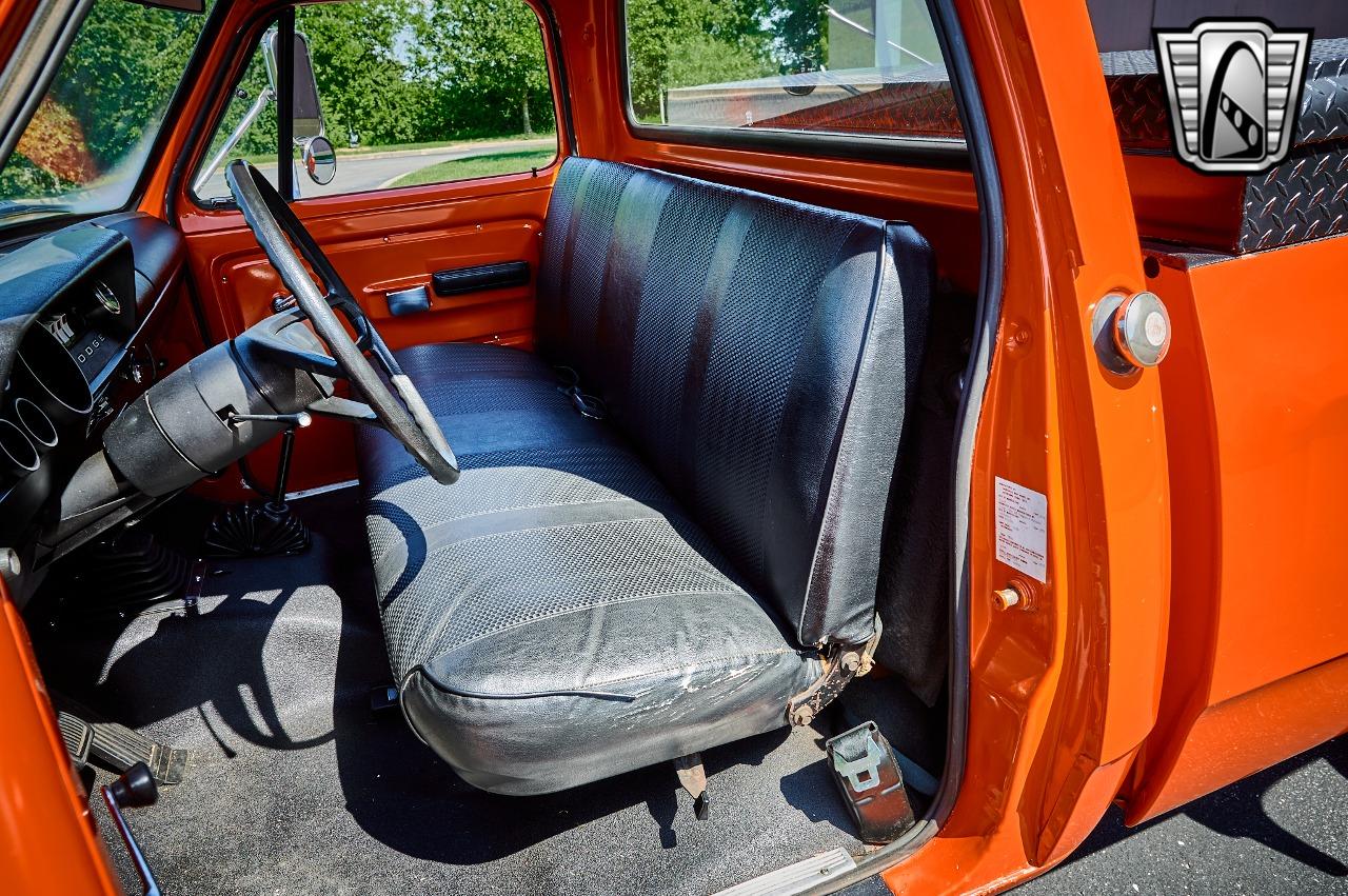 1973 Dodge Power Wagon