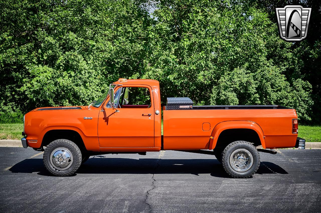 1973 Dodge Power Wagon