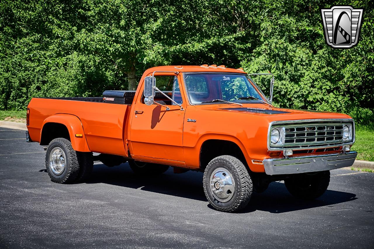 1973 Dodge Power Wagon