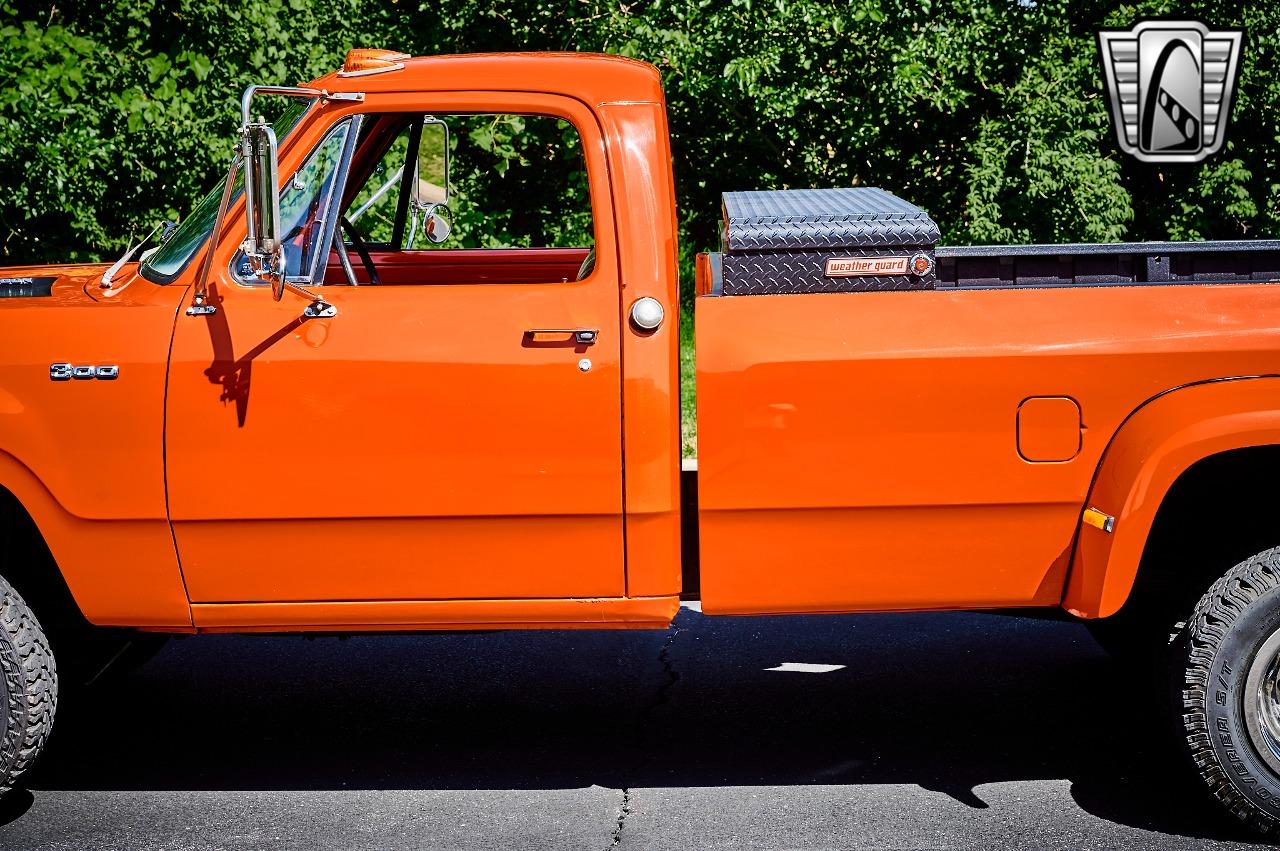 1973 Dodge Power Wagon