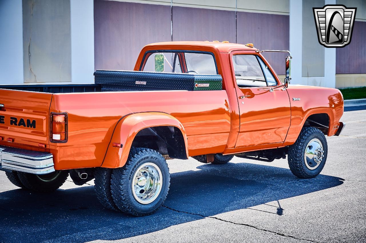 1973 Dodge Power Wagon