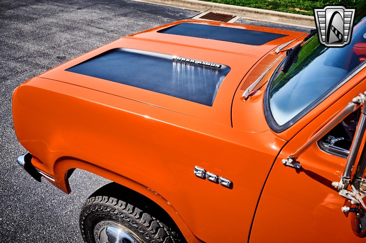 1973 Dodge Power Wagon