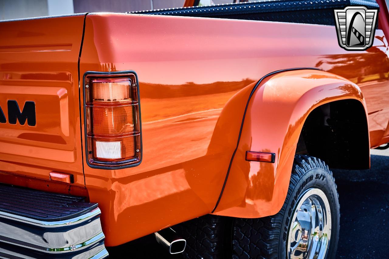 1973 Dodge Power Wagon