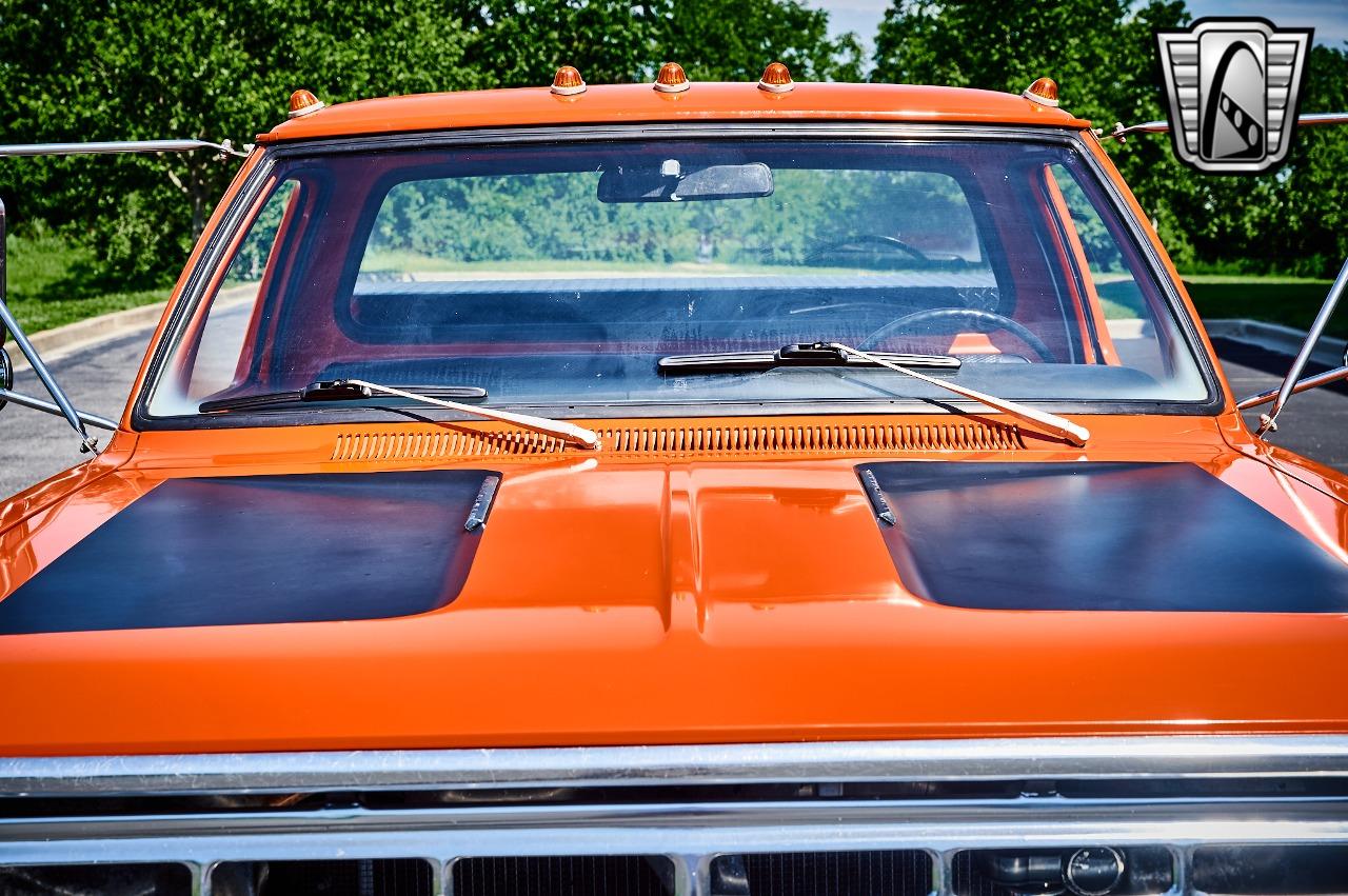 1973 Dodge Power Wagon