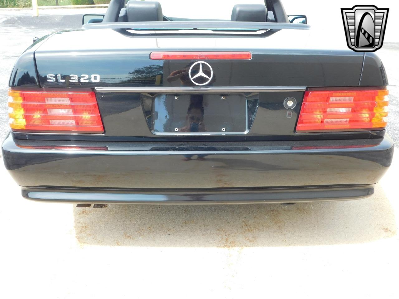 1995 Mercedes - Benz SL320