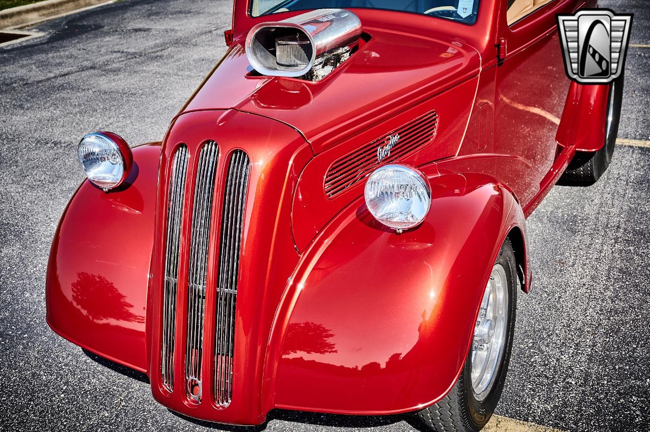 1948 Ford Anglia