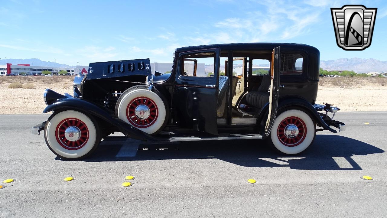 1932 Pierce-Arrow Model 54