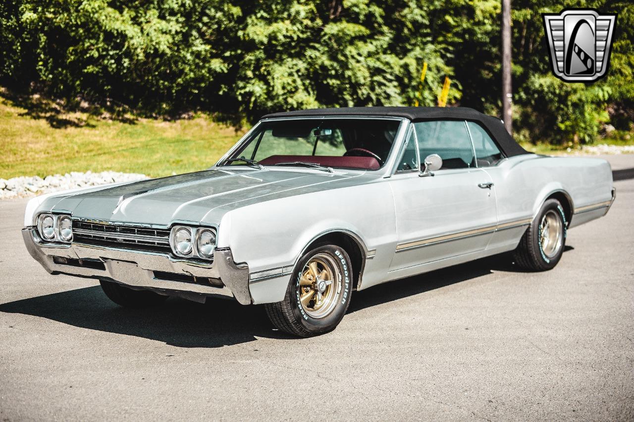 1966 Oldsmobile Cutlass