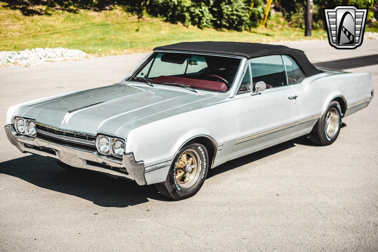 1966 Oldsmobile Cutlass