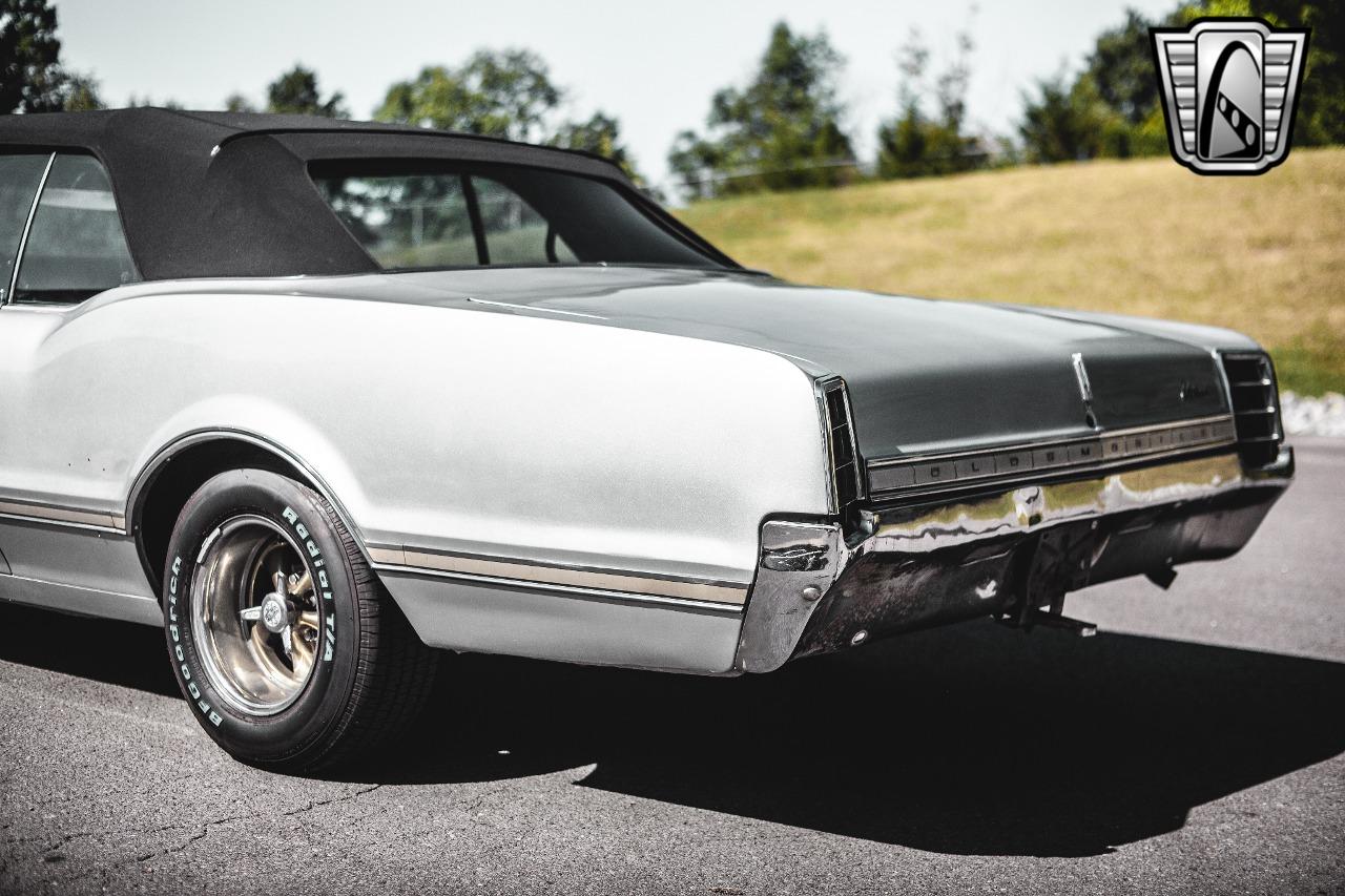 1966 Oldsmobile Cutlass