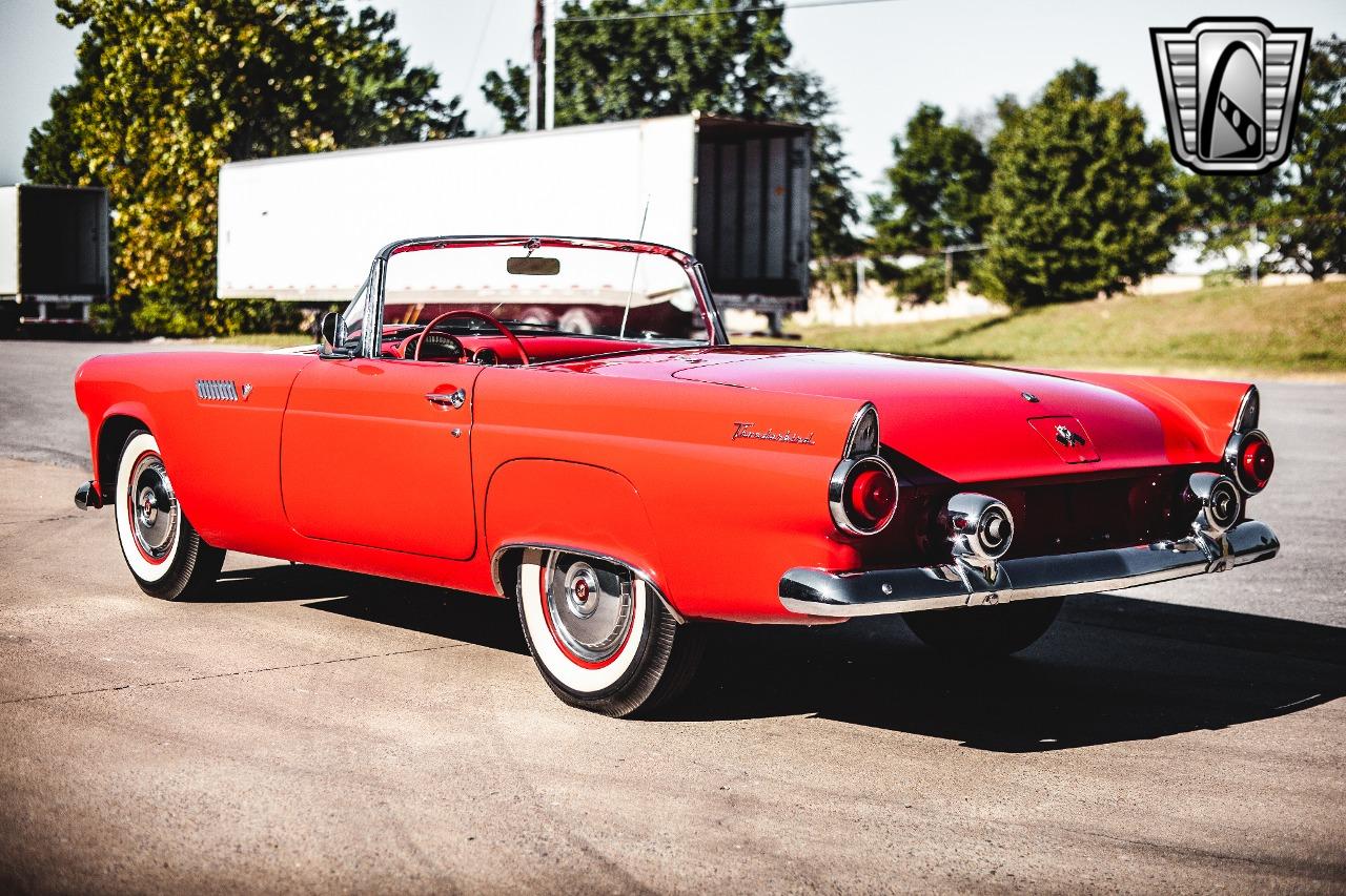 1955 Ford Thunderbird