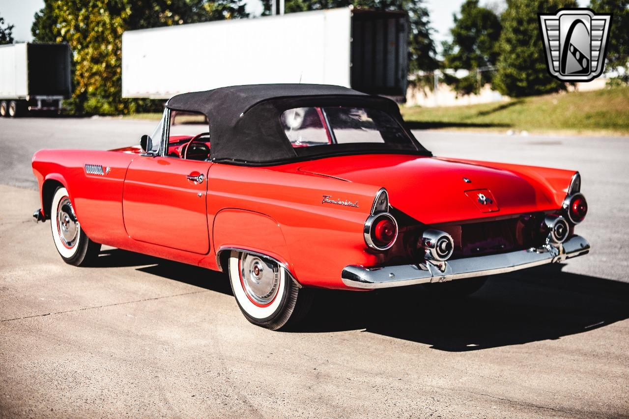 1955 Ford Thunderbird