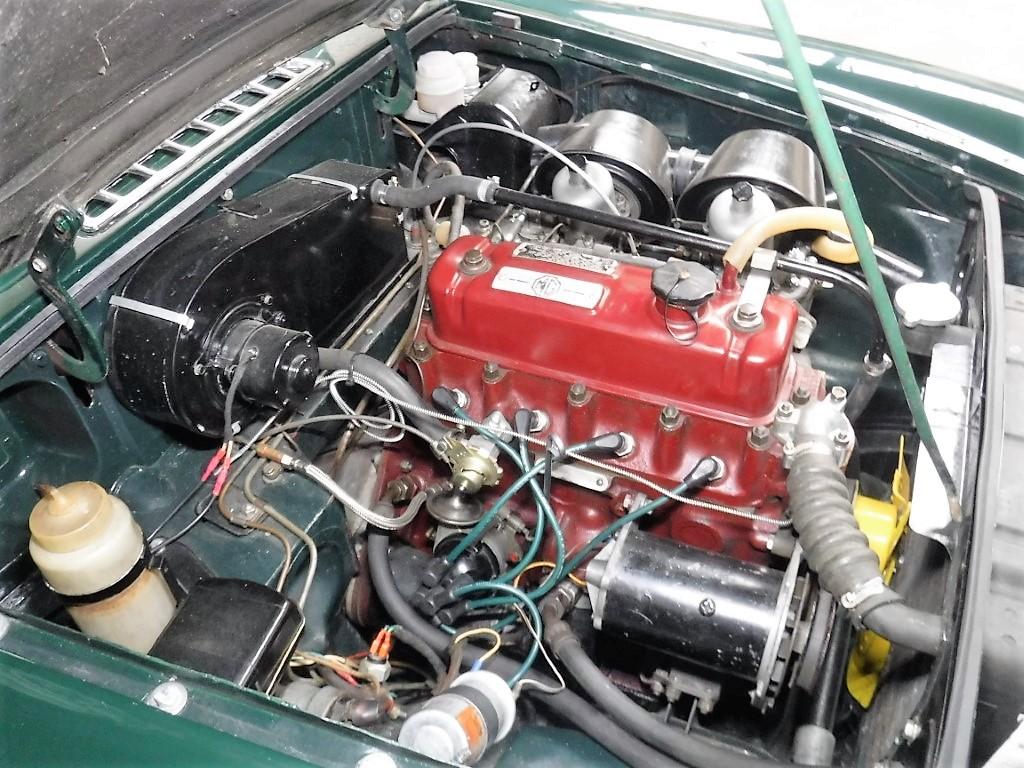 1965 MG B Cabrio  no. 7802