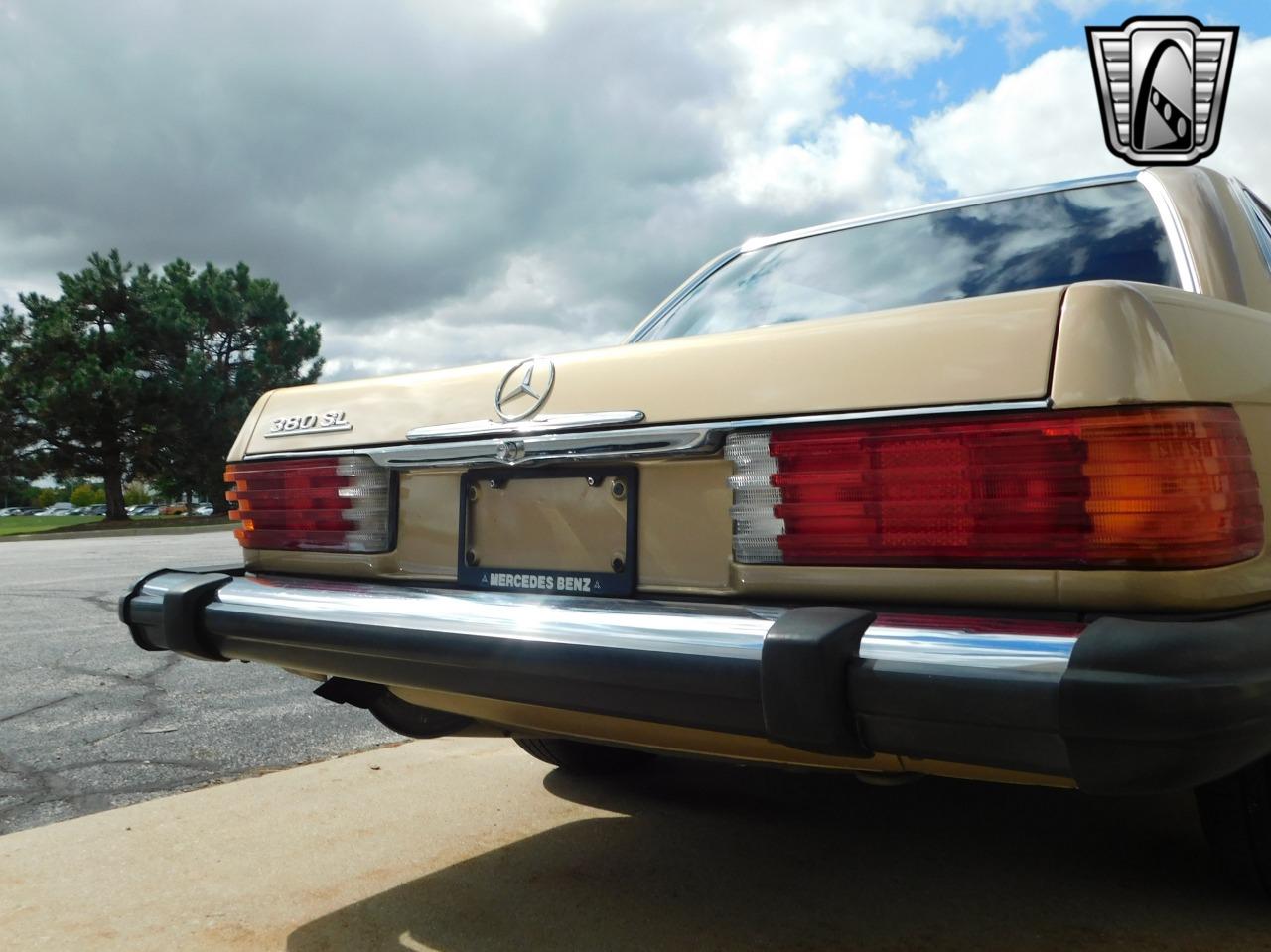 1982 Mercedes - Benz 380SL