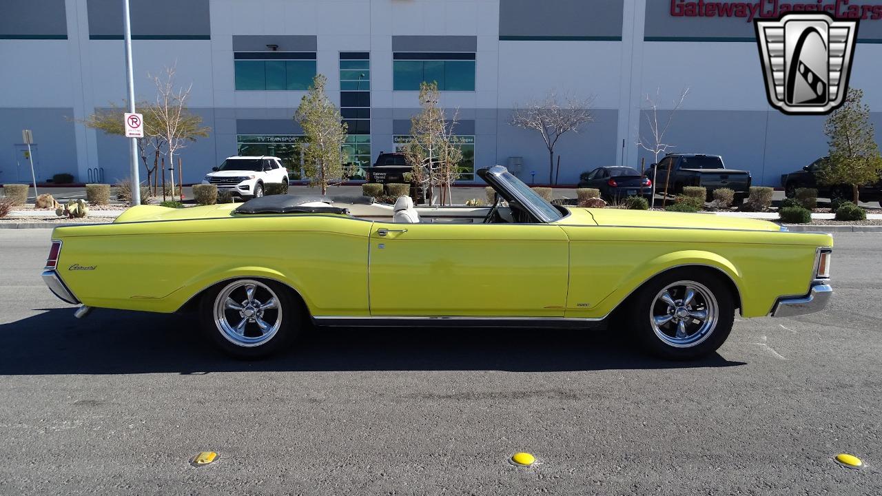 1971 Lincoln Continental