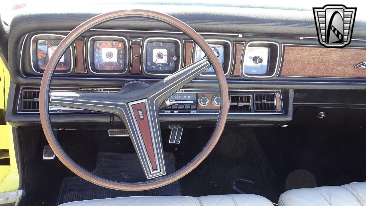 1971 Lincoln Continental