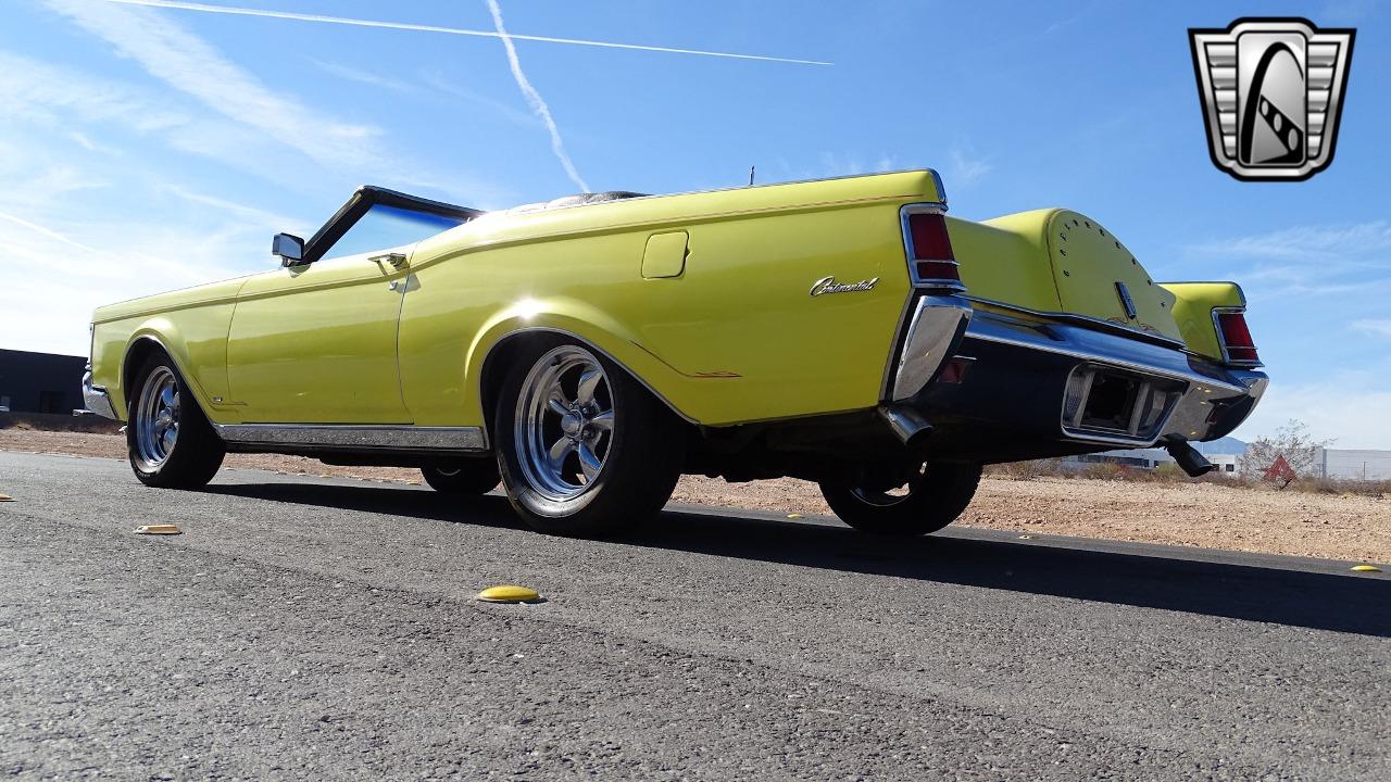 1971 Lincoln Continental