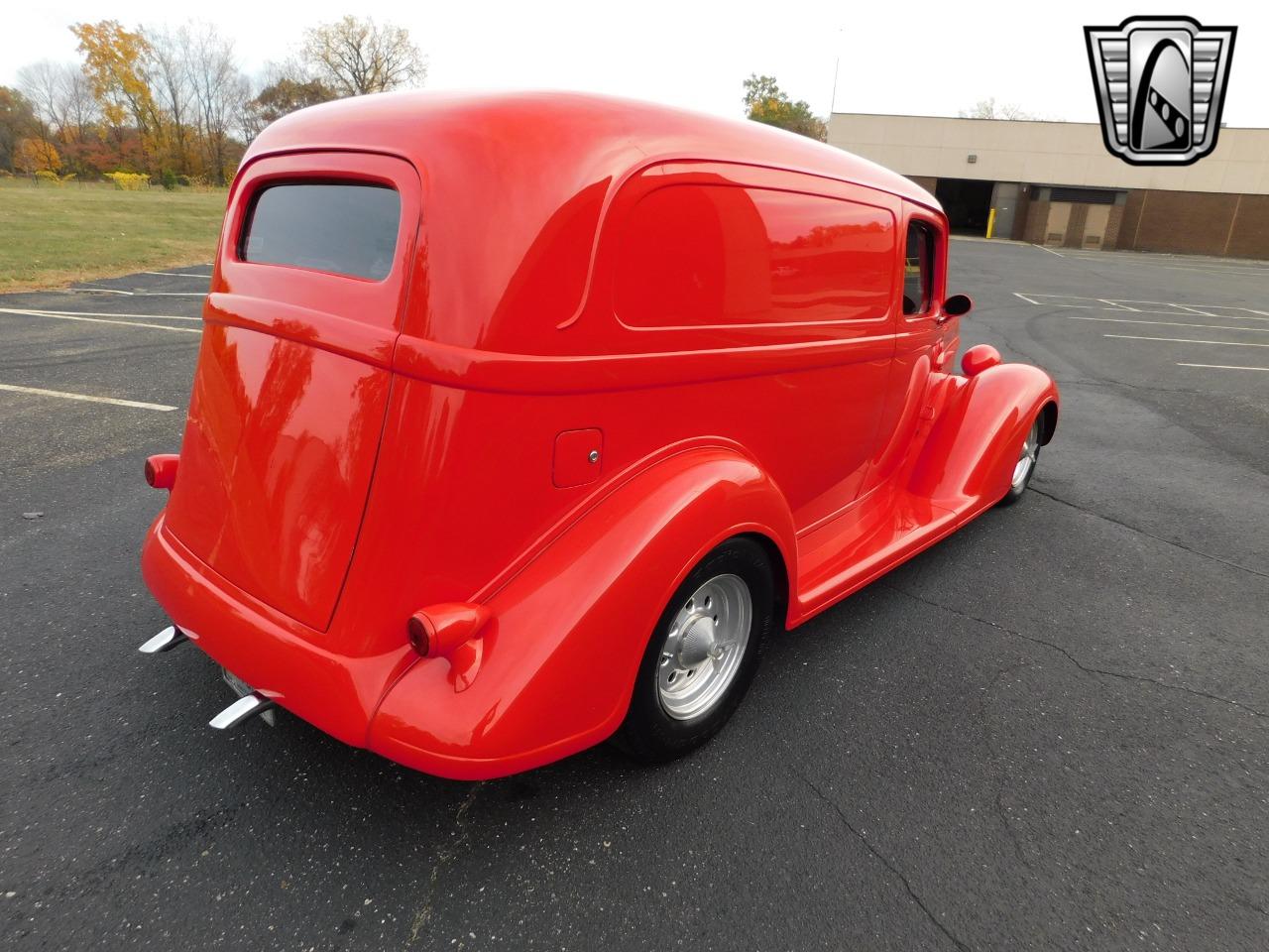 1938 Plymouth Sedan