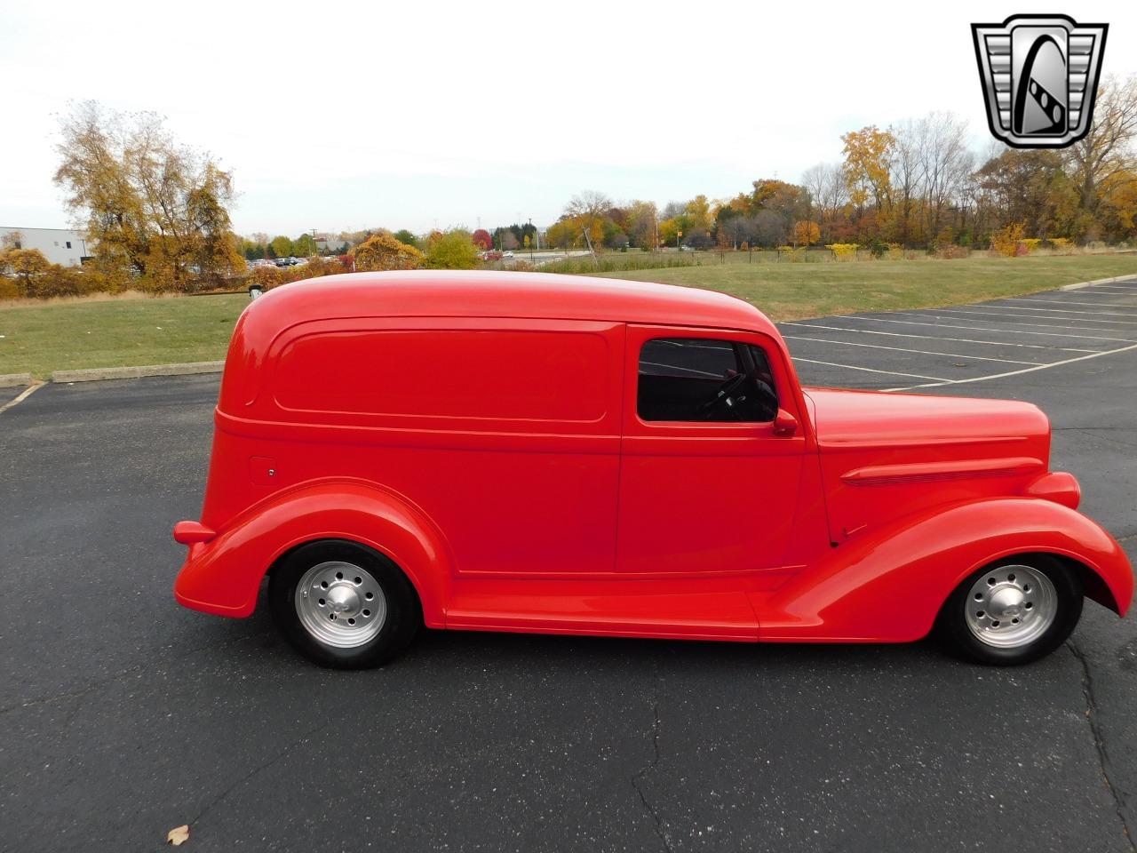 1938 Plymouth Sedan