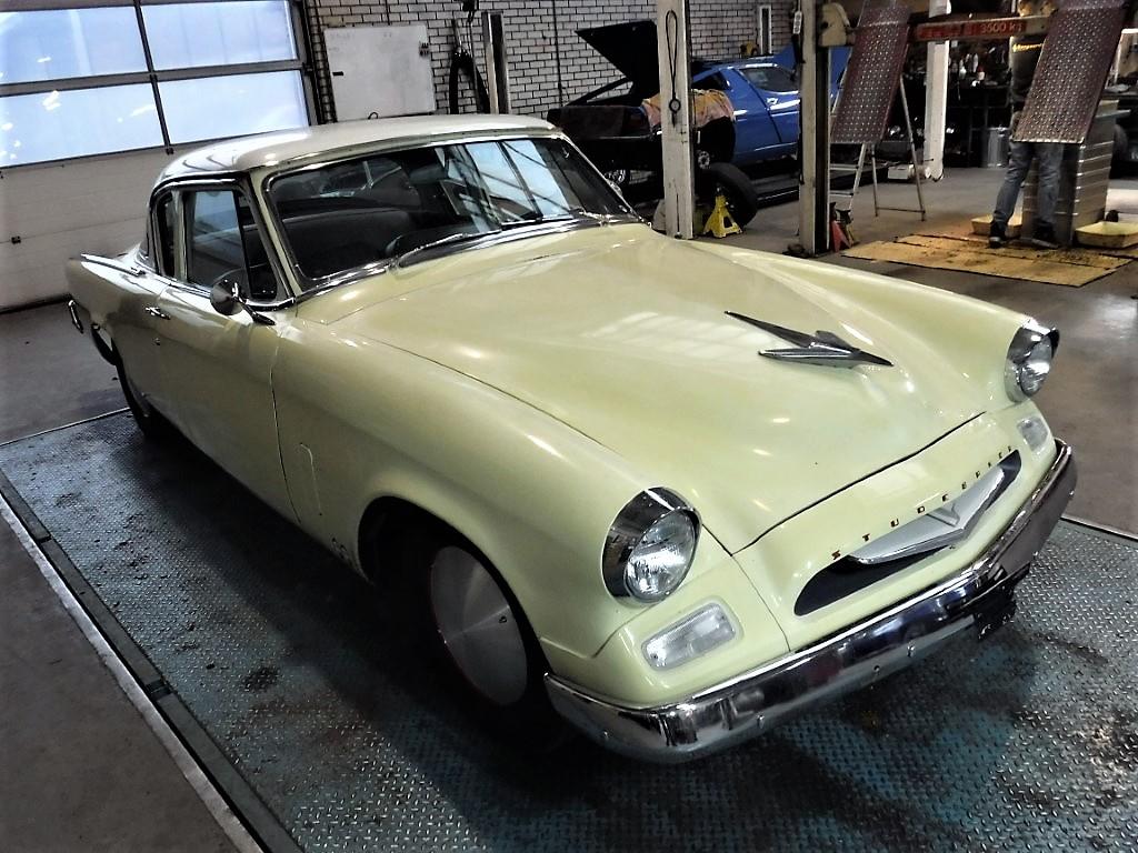 1955 Studebaker Champion V8