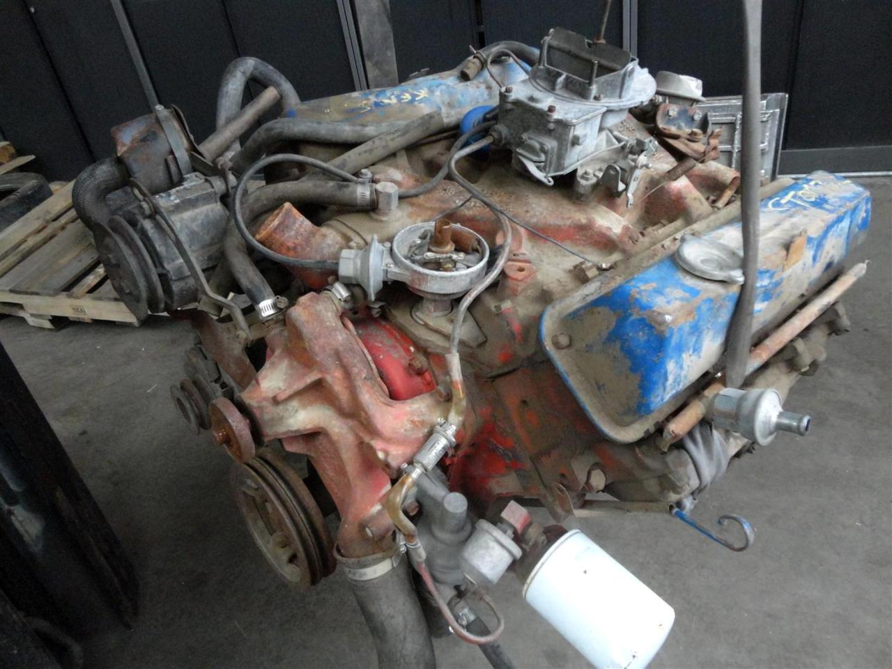 1966 Ford engines / parts  8 Cil 390 Big Block Engine