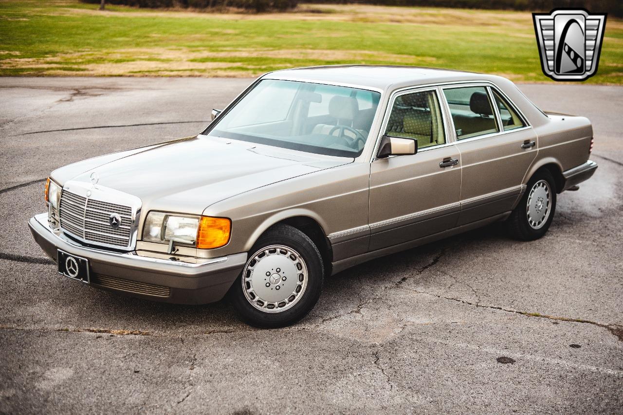 1987 Mercedes - Benz 420SEL