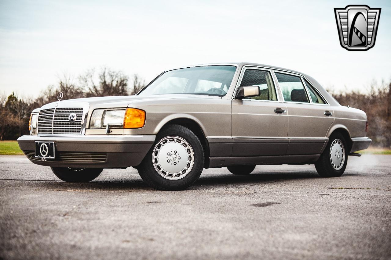 1987 Mercedes - Benz 420SEL