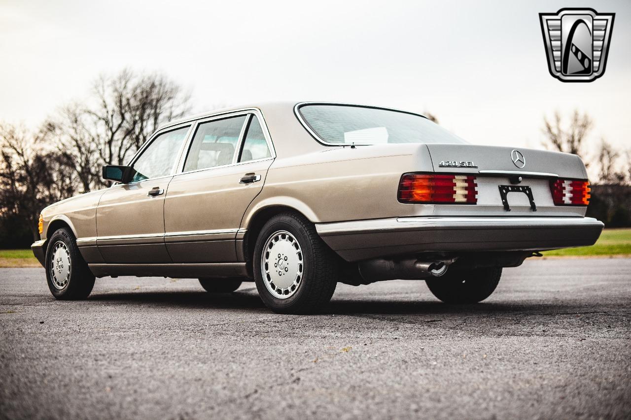 1987 Mercedes - Benz 420SEL