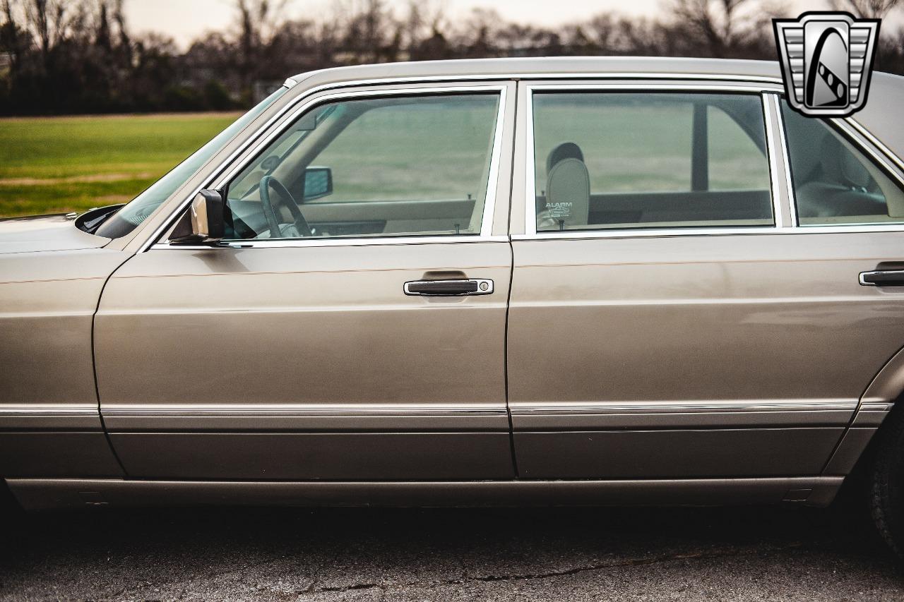 1987 Mercedes - Benz 420SEL