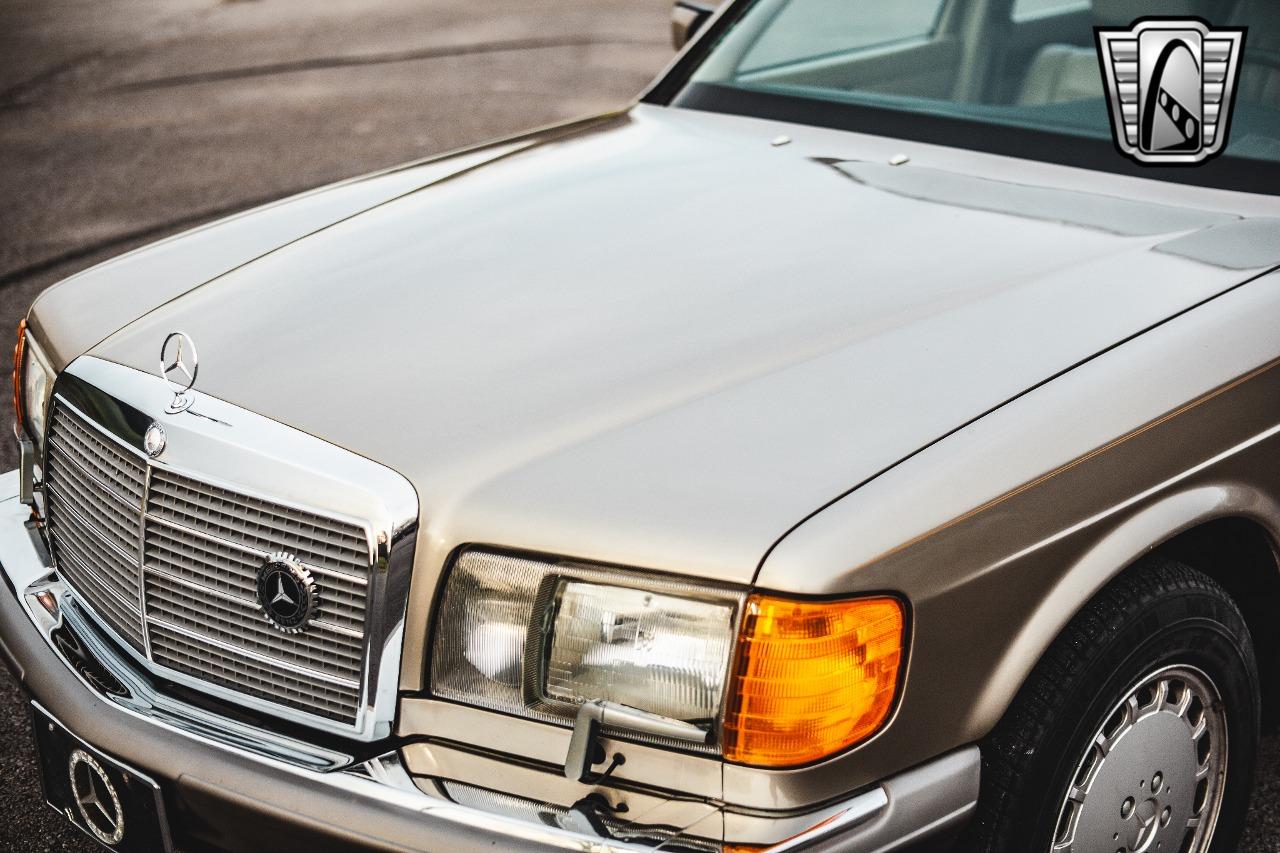 1987 Mercedes - Benz 420SEL