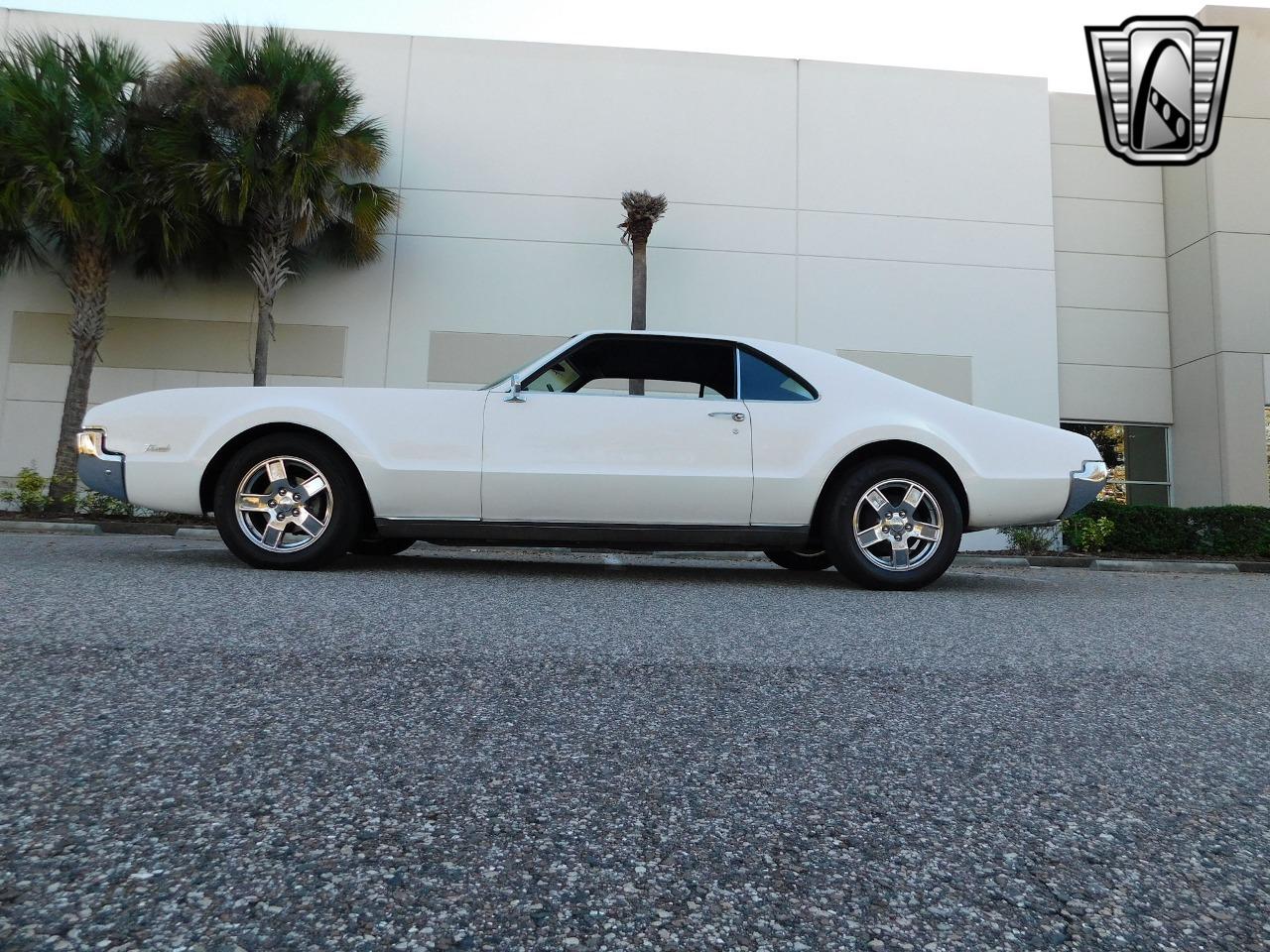 1966 Oldsmobile Toronado