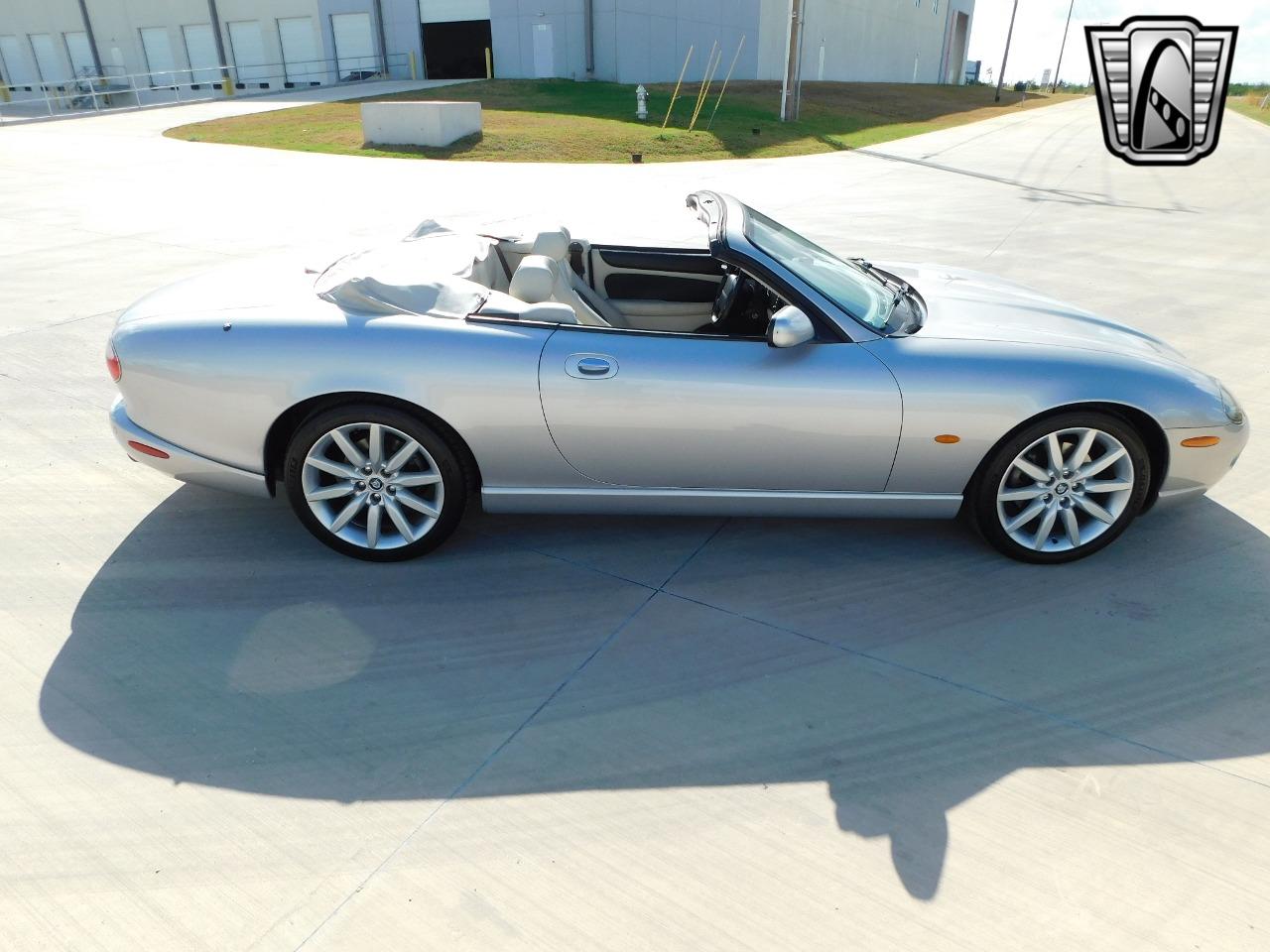 2005 Jaguar XK8