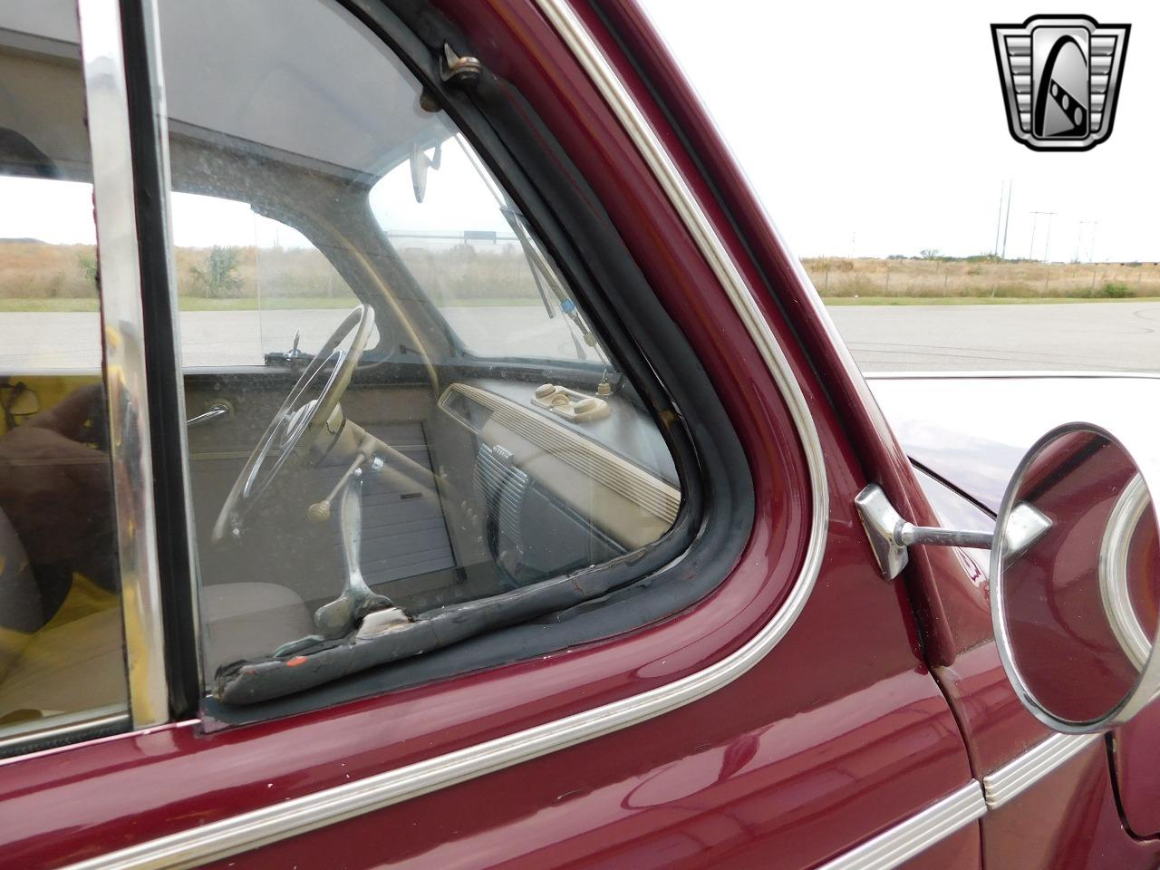 1941 Ford Super Deluxe