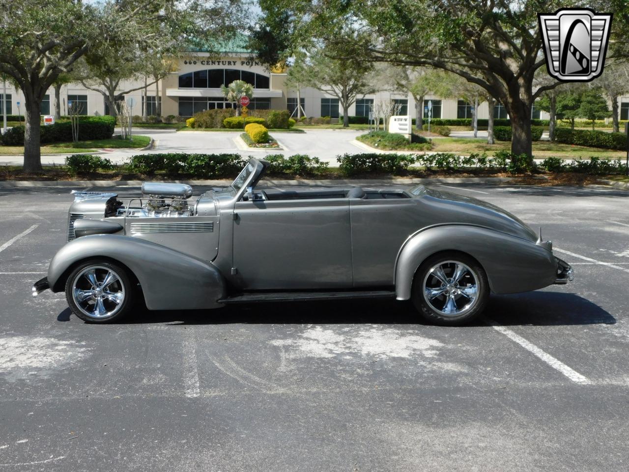 1937 Buick Series 40