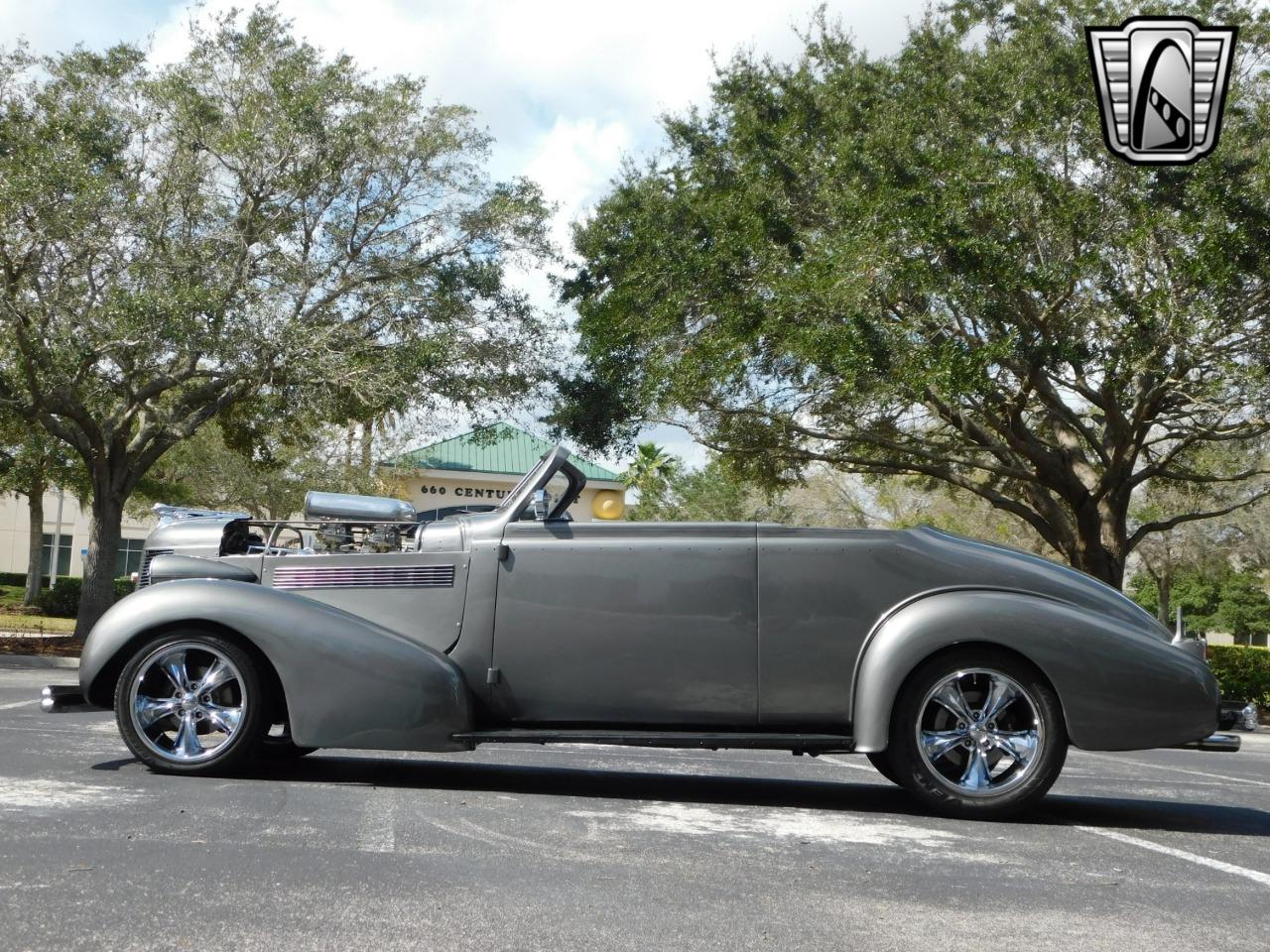 1937 Buick Series 40