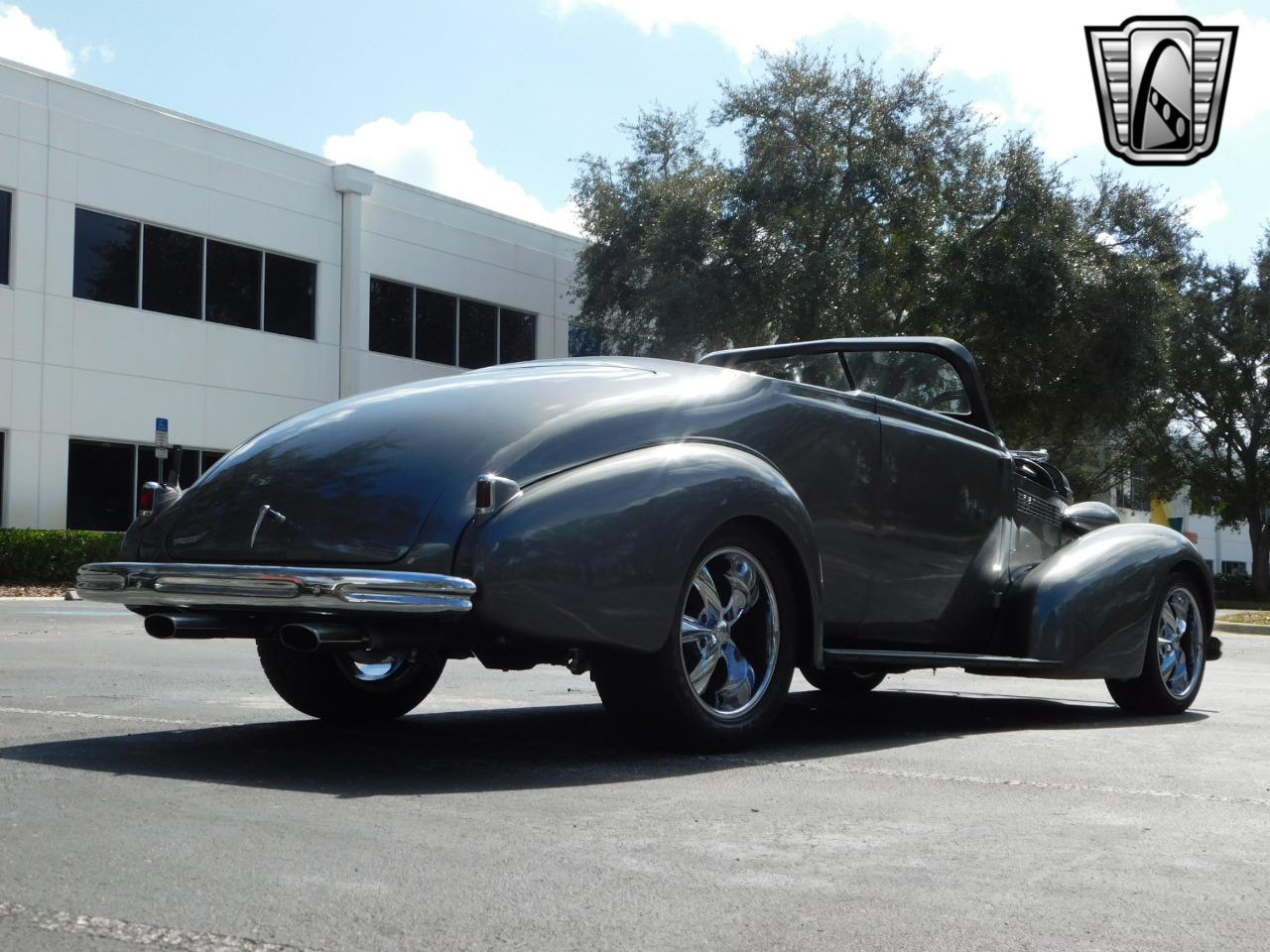 1937 Buick Series 40