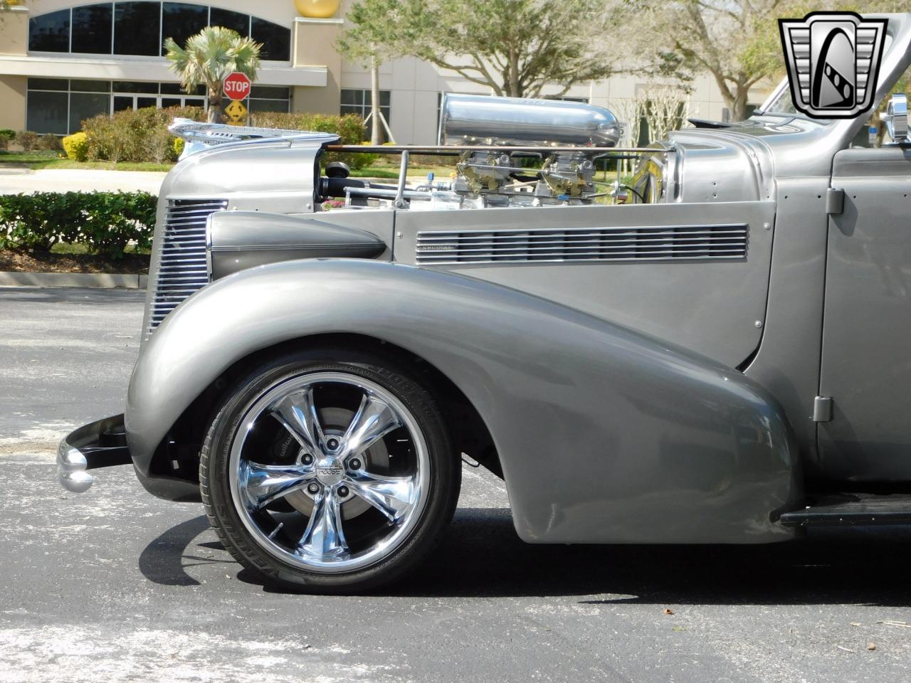 1937 Buick Series 40