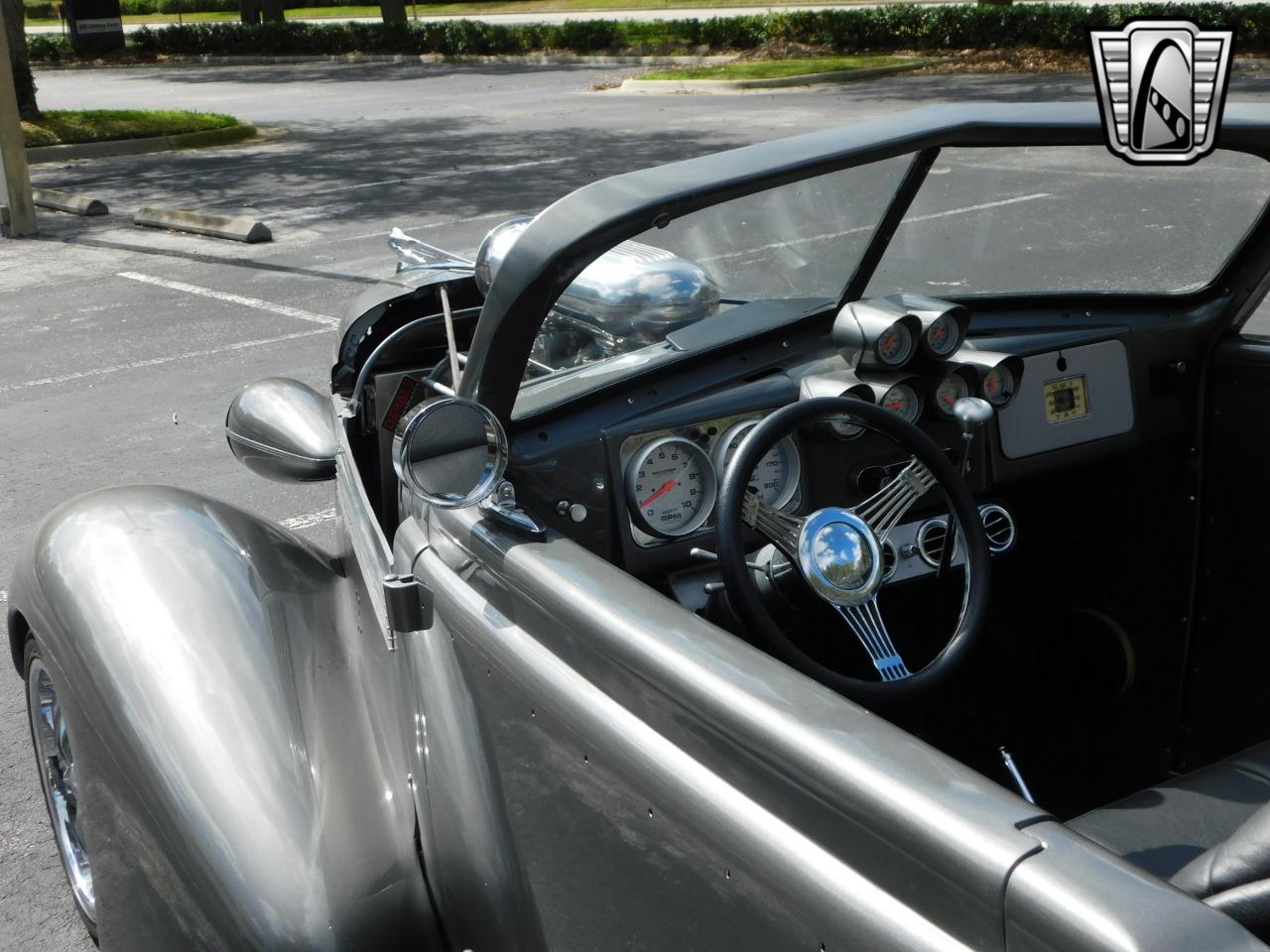 1937 Buick Series 40