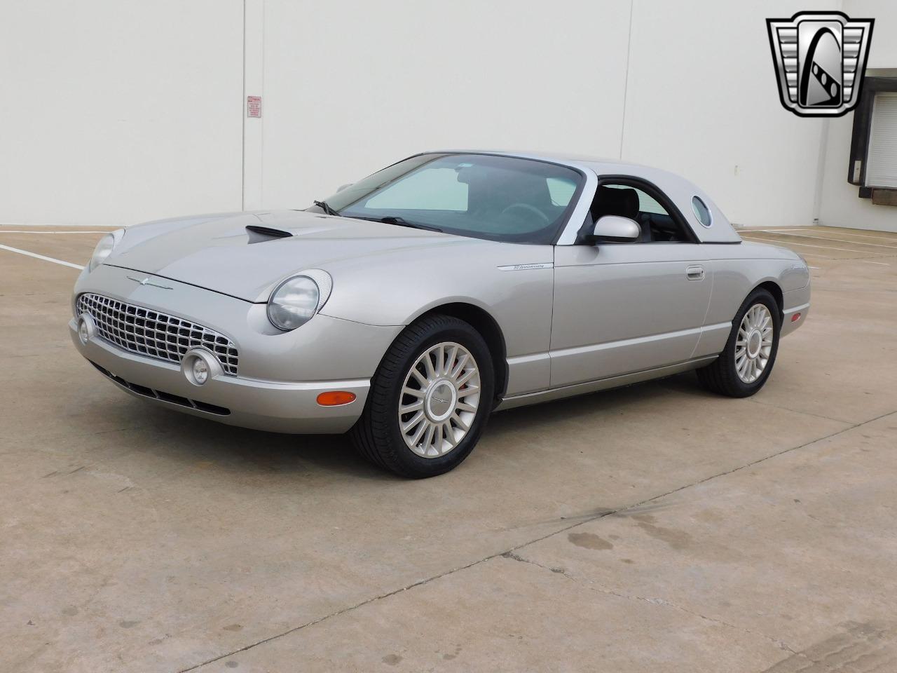 2005 Ford Thunderbird