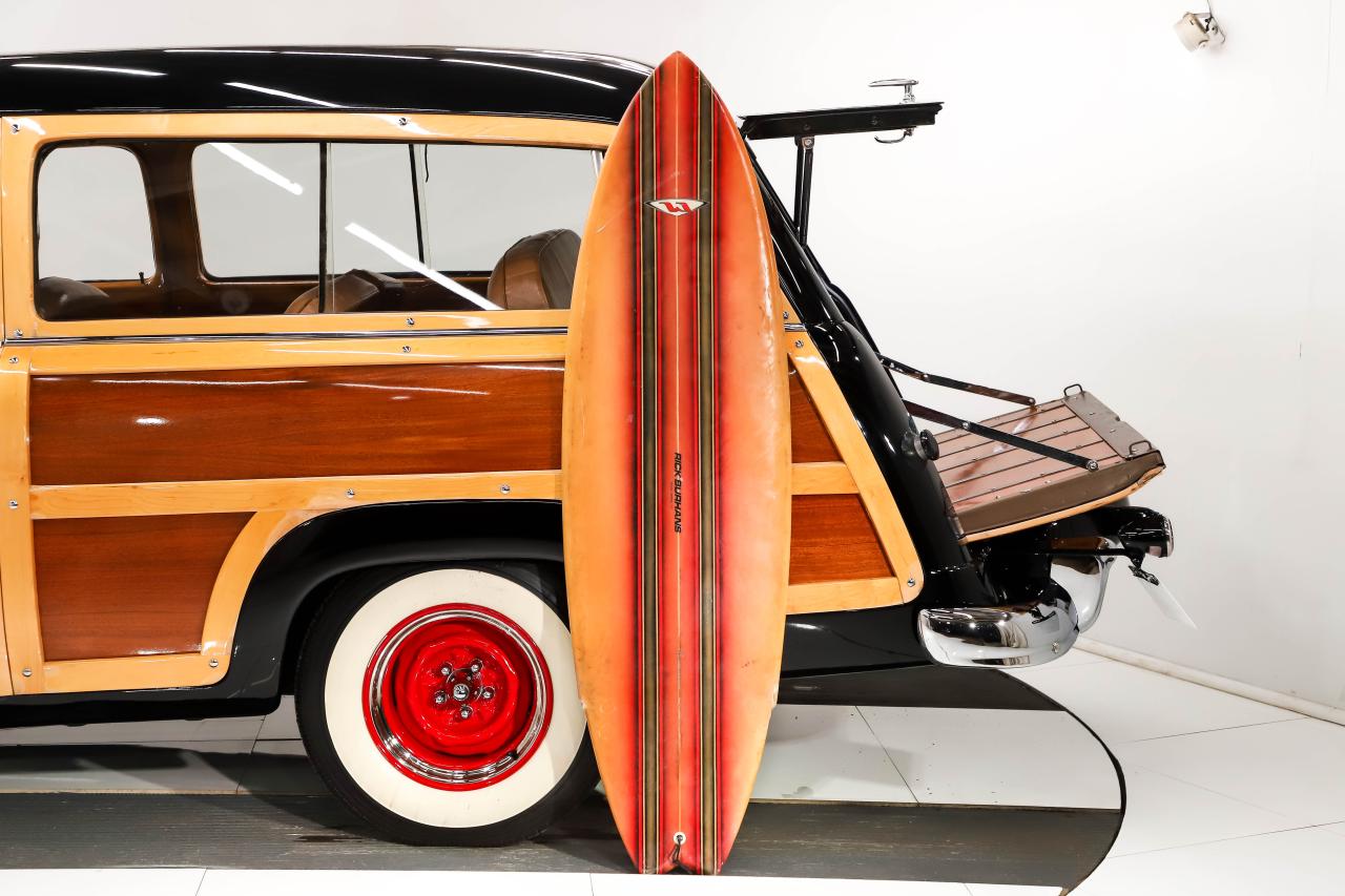 1949 Ford Custom Woody Wagon