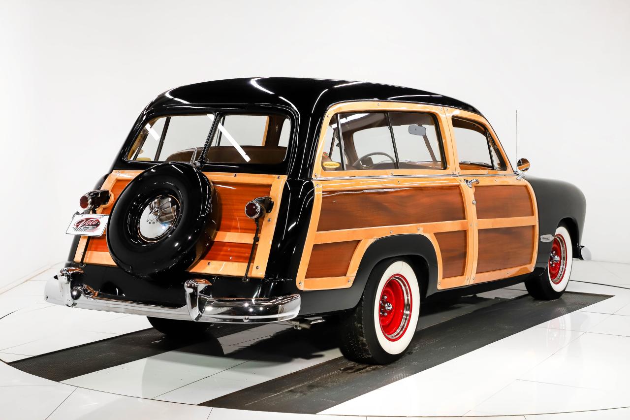 1949 Ford Custom Woody Wagon