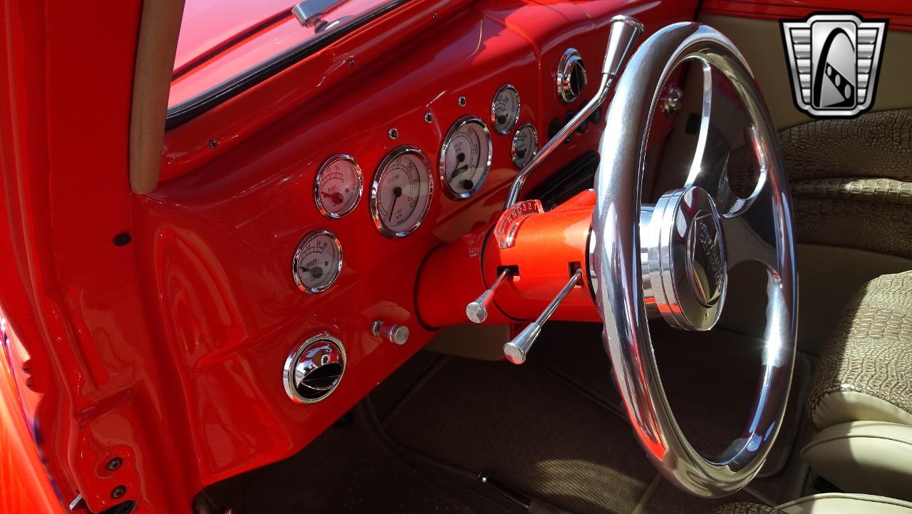 1938 Chevrolet 5 Window